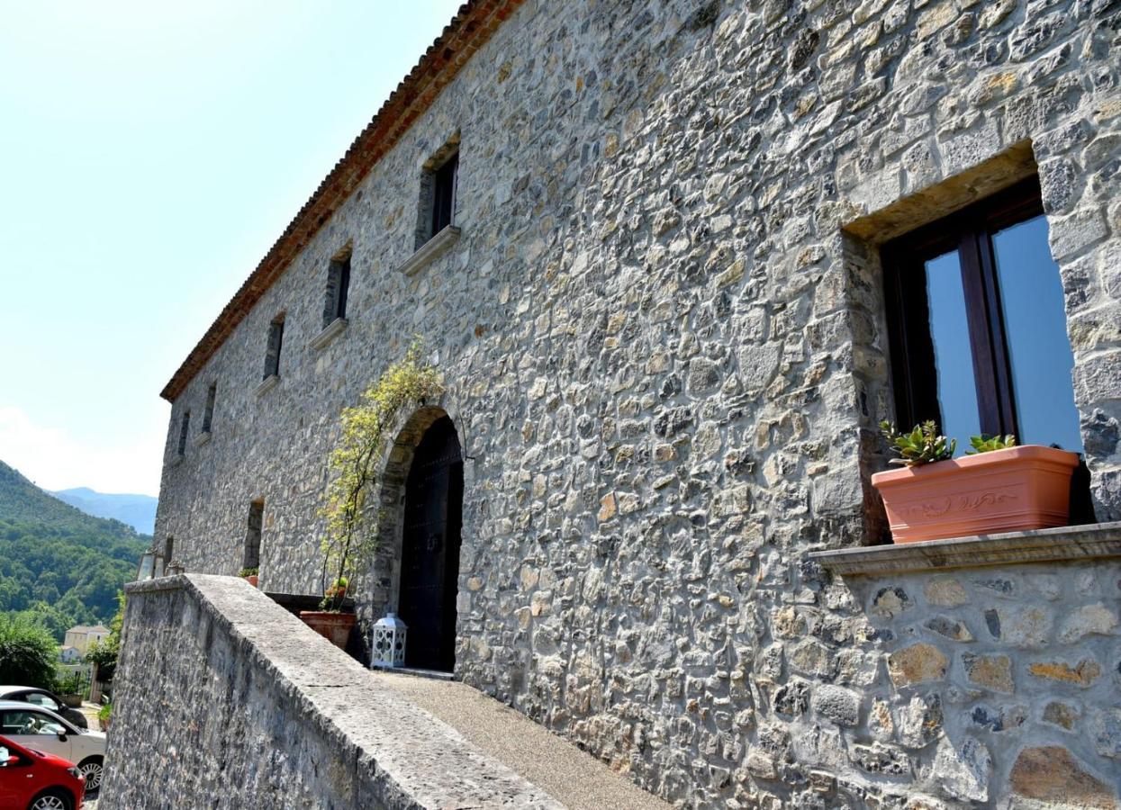 Il Castello Dei Principi Sanseverino Viggianello Exterior photo