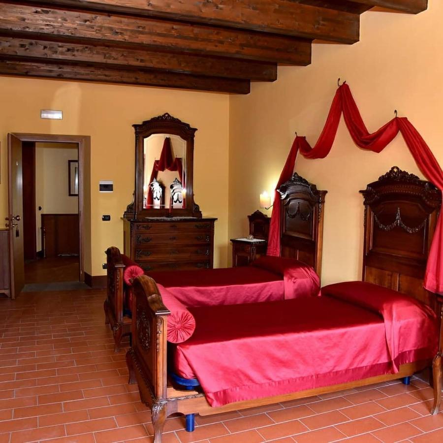 Il Castello Dei Principi Sanseverino Viggianello Exterior photo