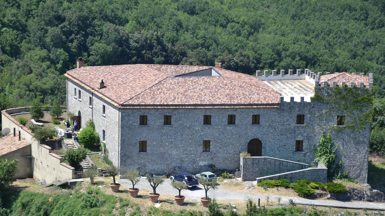 Il Castello Dei Principi Sanseverino Viggianello Exterior photo